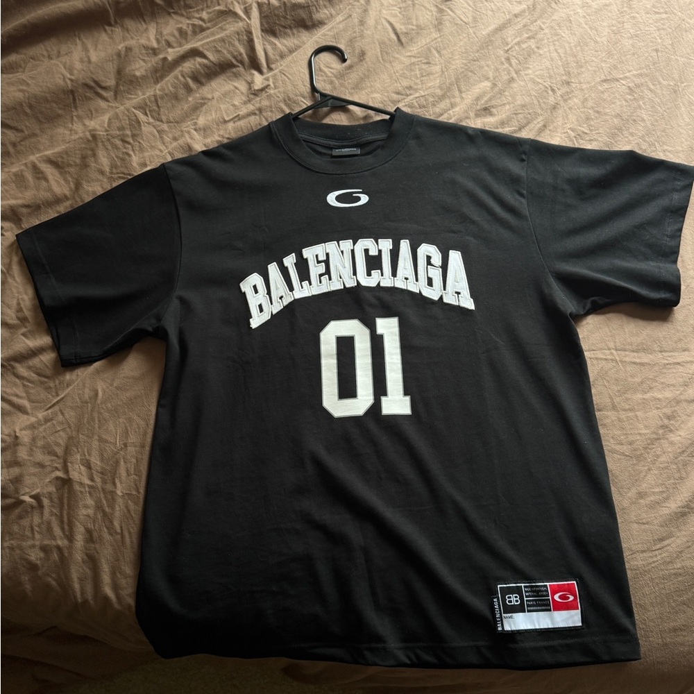 Balenciaga Black and White Short Sleeve Tee